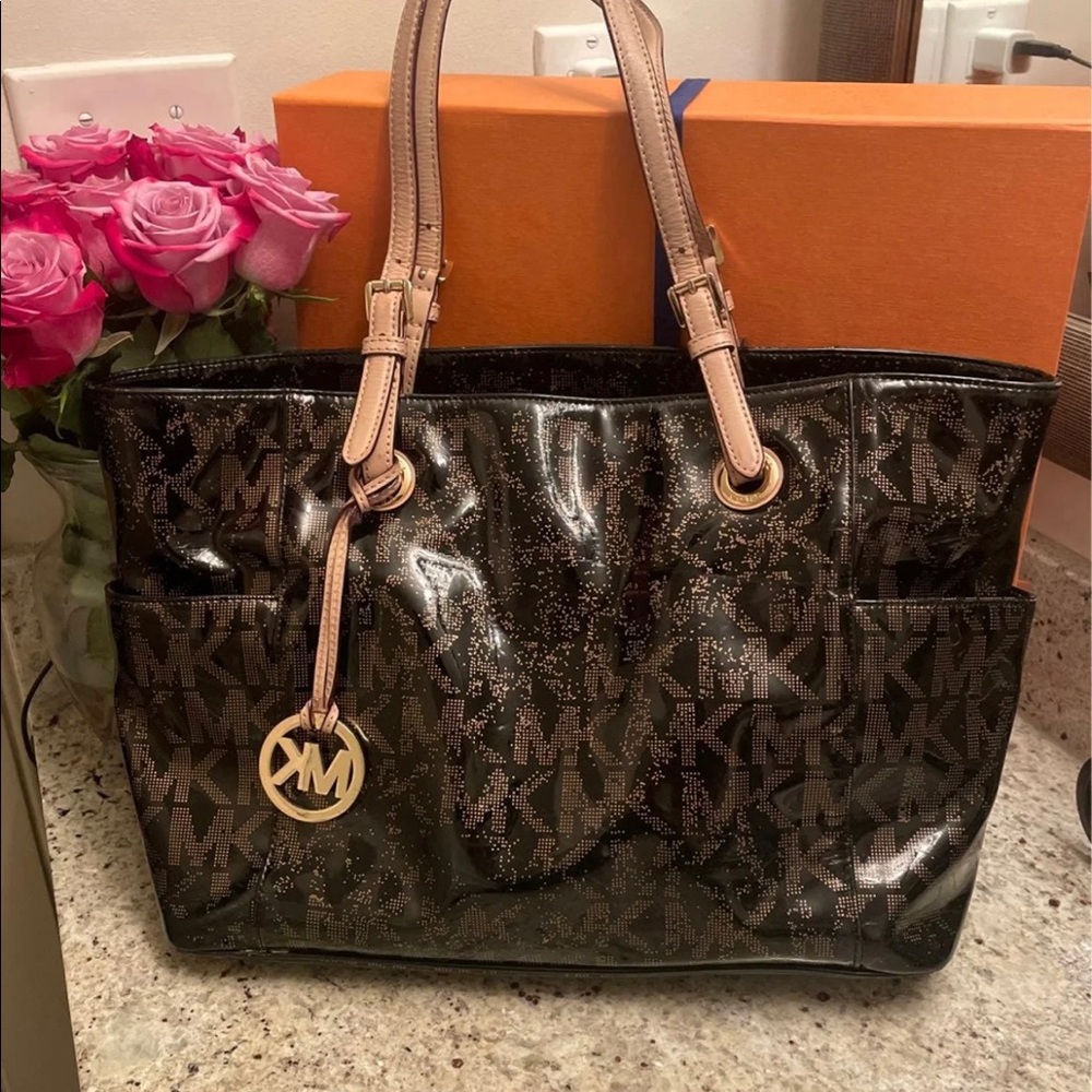 Leather Michael Kors satchel